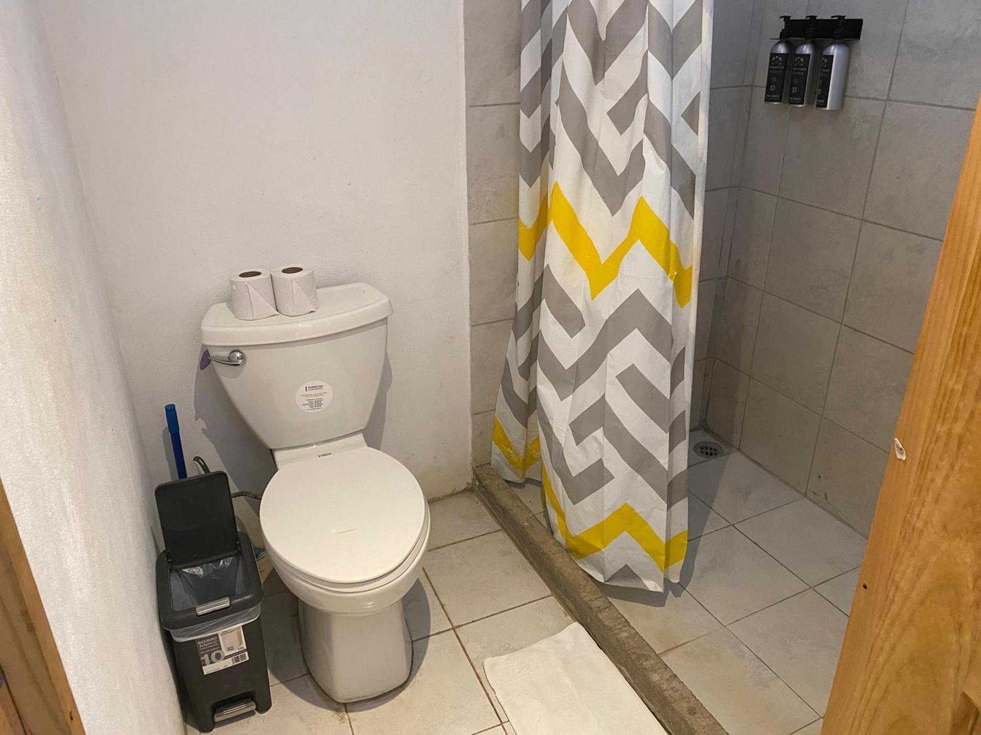 Casa Aura: Beachfront Premium Hostel Tamarindo Luaran gambar