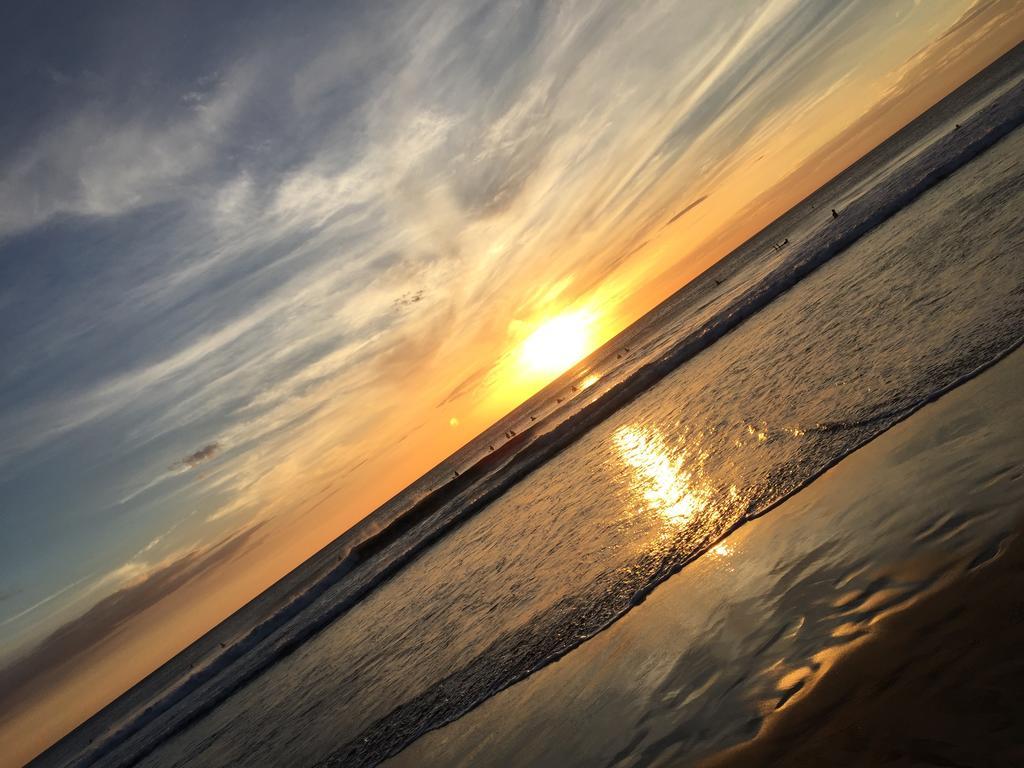 Casa Aura: Beachfront Premium Hostel Tamarindo Luaran gambar